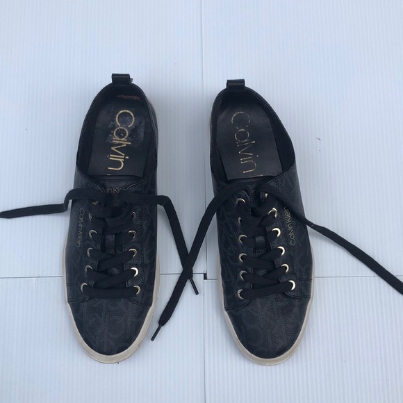 Calvin Klein ladies flats in and size 11. - Picture 1 of 9